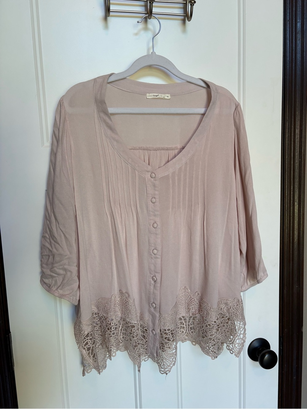 Hazel Blush Pink Pintuck Pleat Blouse Crochet Lace Trim Button Up sz 1X